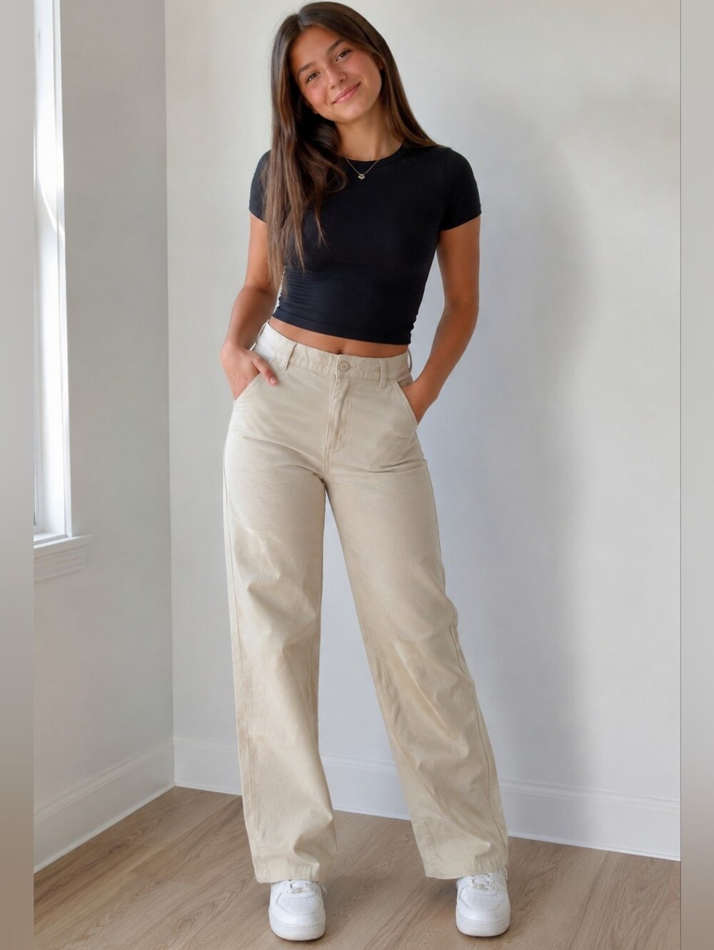 The North Face NWT Girls Lightweight Beige Khaki Parker Pants Regular Uniform XL